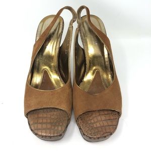 Donald J Pliner heels (woman’s U.S 10)